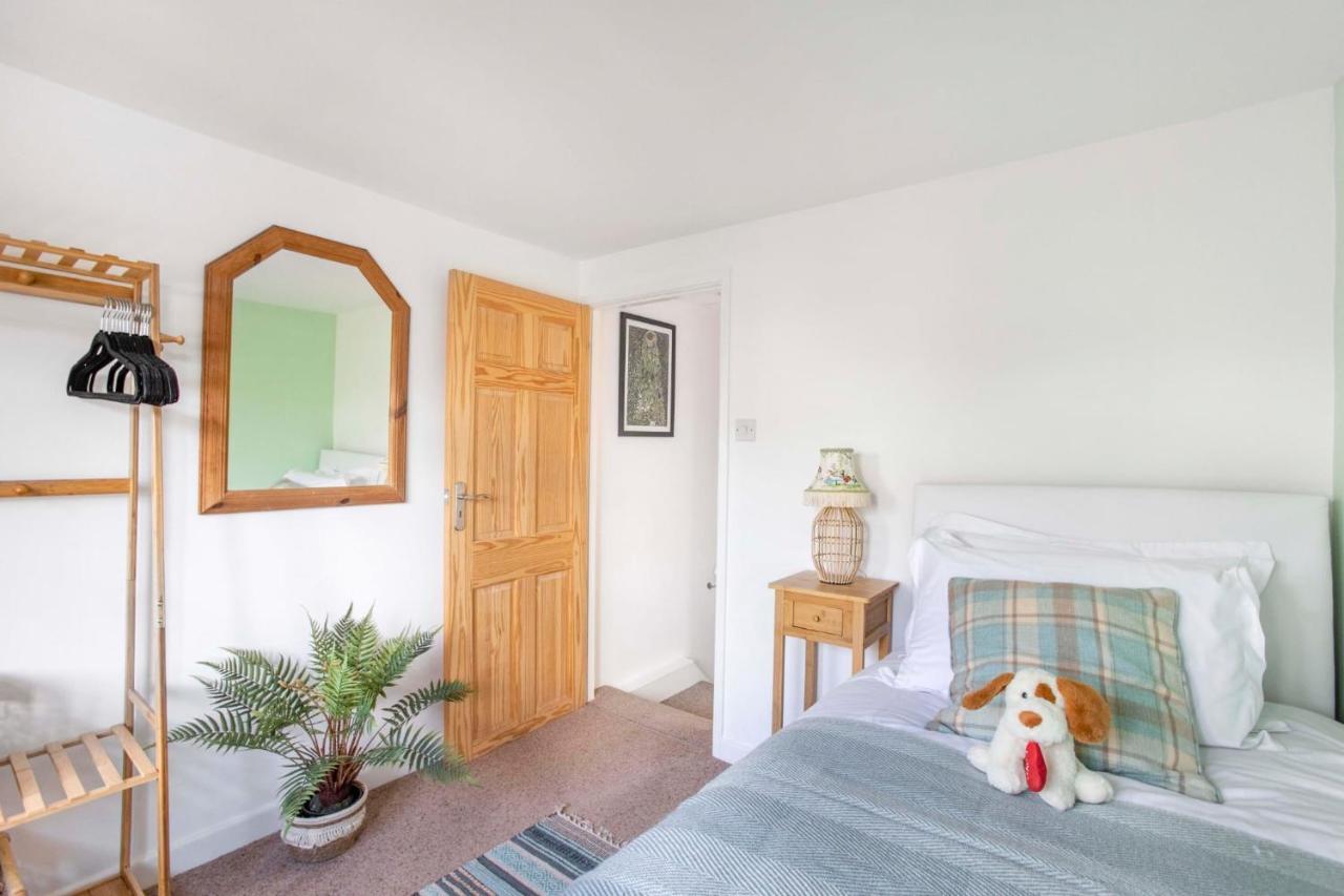Stunning Character 2Bed Cottage In St Albans Wifi Exteriör bild